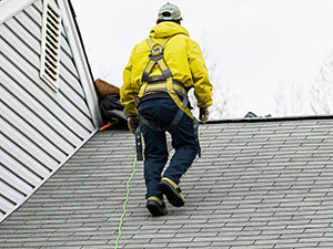 Emergency-Roof-Repair–Blue-Springs-MO-Missouri-1